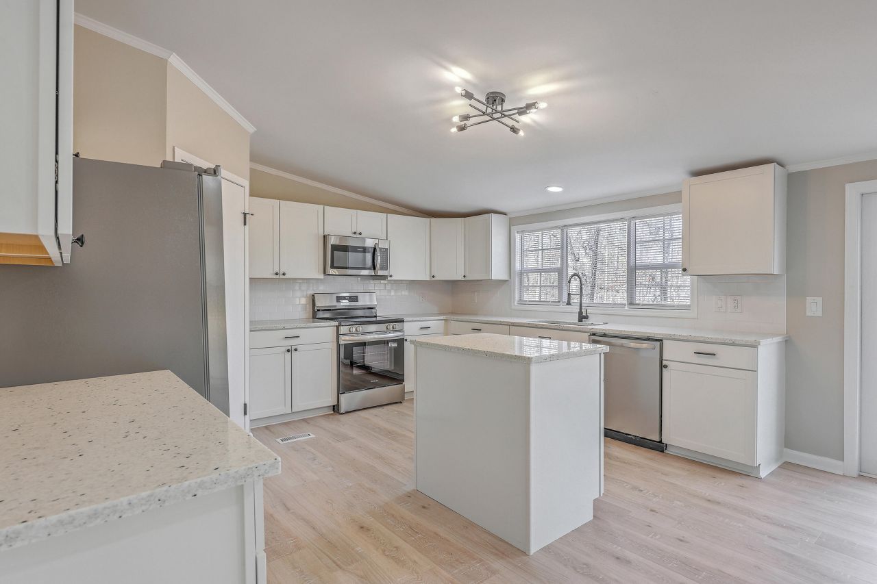 205 Riptide Road Photo 10