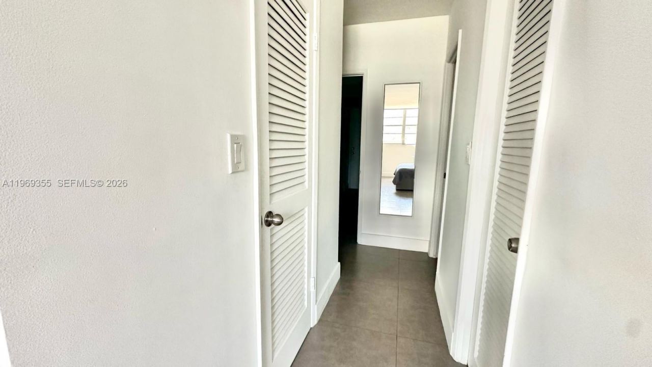 19370 Collins Ave, Unit 319, Sunny Isles Beach, FL 33160 Photo