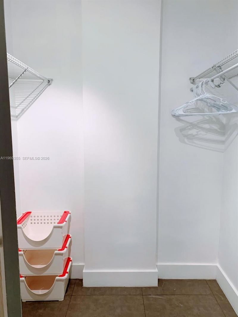 19370 Collins Ave , Unit 319, Sunny Isles Beach, FL 33160 Photo