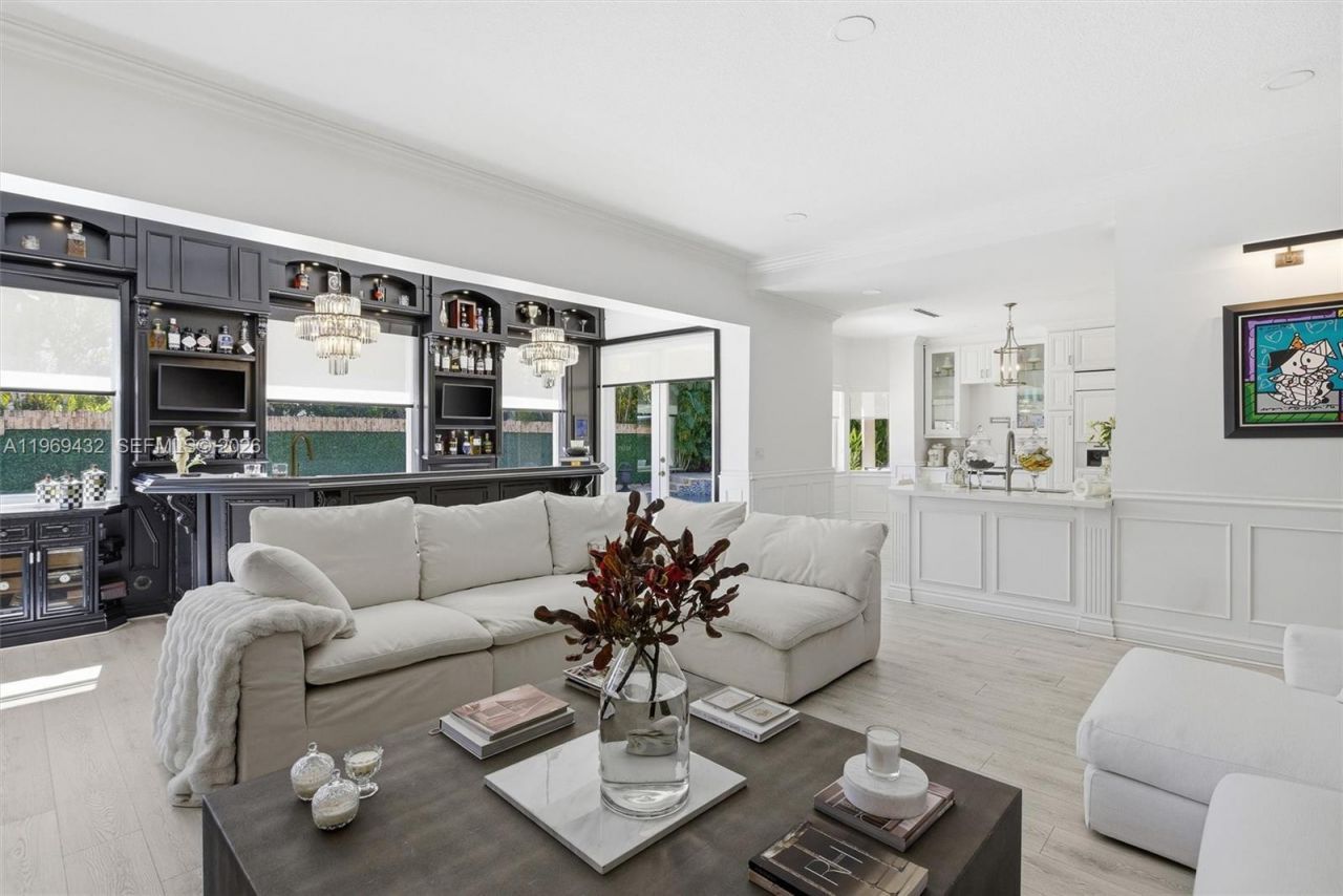 9449 NW 54th Doral Cir Ln, Doral, FL 33178 Photo