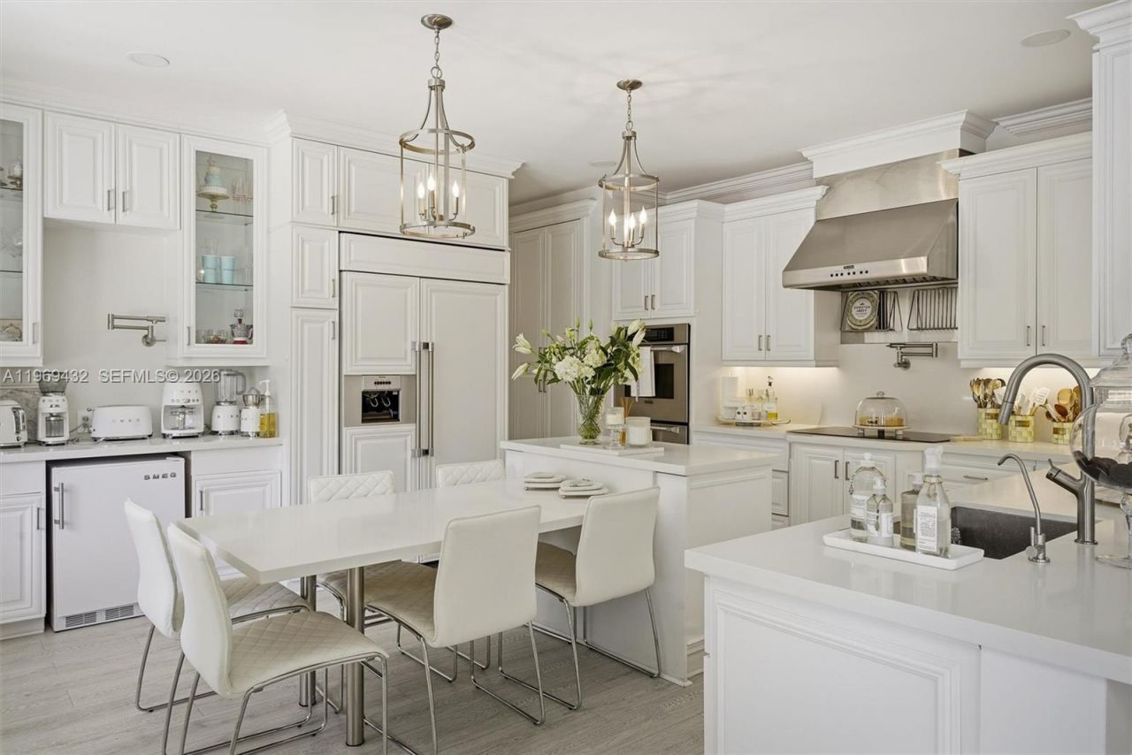 9449 NW 54th Doral Cir Ln, Doral, FL 33178 Photo