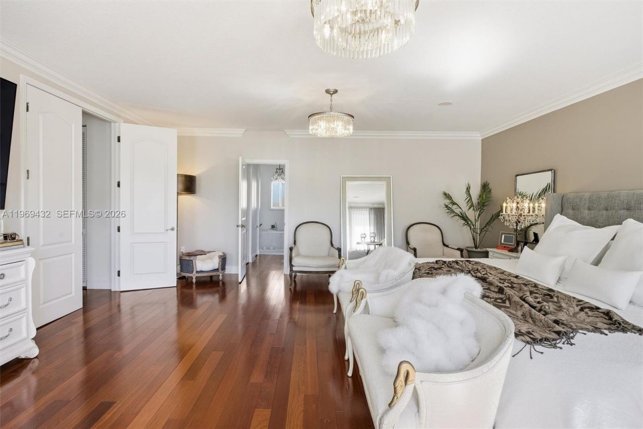 9449 NW 54th Doral Cir Ln, Doral, FL 33178 Photo