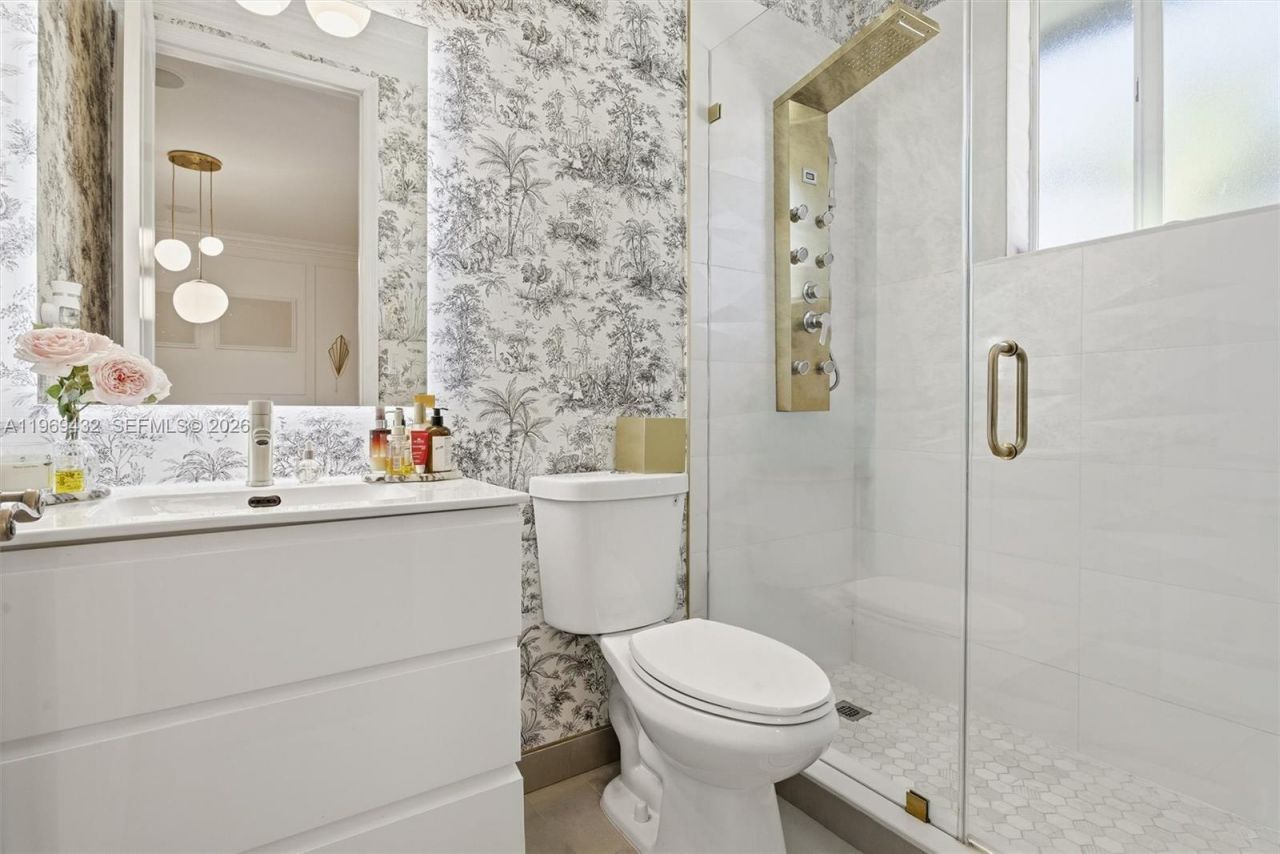 9449 NW 54th Doral Cir Ln, Doral, FL 33178 Photo