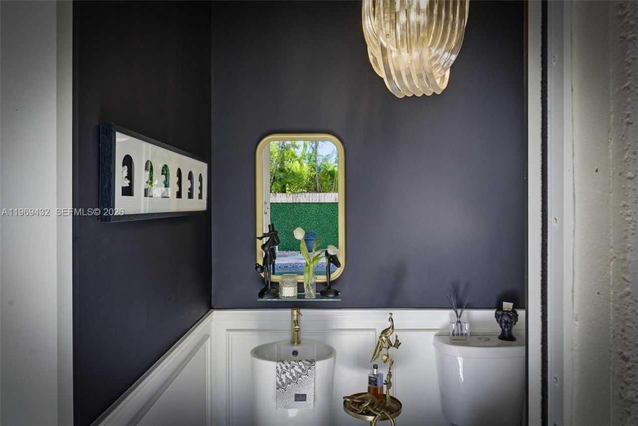 9449 NW 54th Doral Cir Ln, Doral, FL 33178 Photo