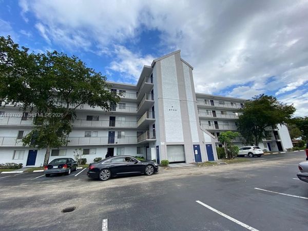 8700 N Sherman Cir , Unit 305, Miramar, FL 33025