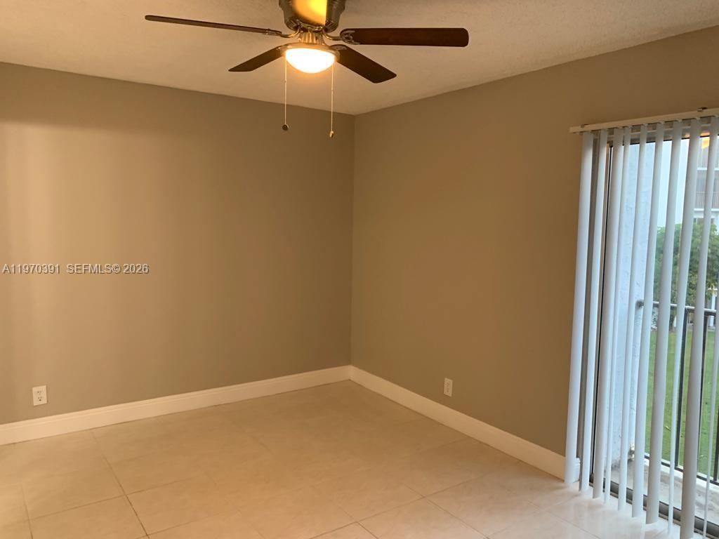8700 N Sherman Cir , Unit 305, Miramar, FL 33025 Photo
