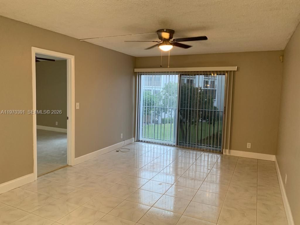8700 N Sherman Cir , Unit 305, Miramar, FL 33025 Photo