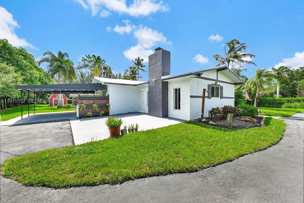 5300 SW 162nd Ave, Southwest Ranches, FL 33331 Photo