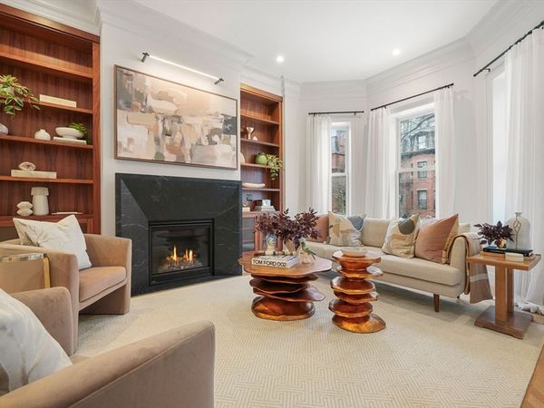 352 Marlborough St, Boston, MA 02115