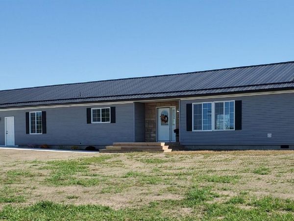 5495 Burns Road W, Coleman, MI 48618