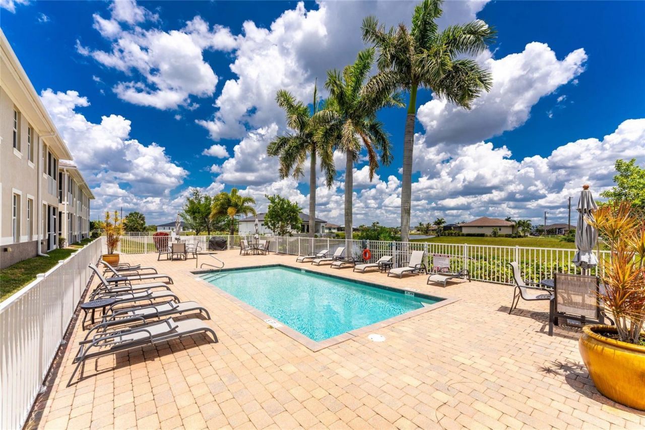 17094 Acapulco Road, Unit 321, Punta Gorda, FL 33955 Photo