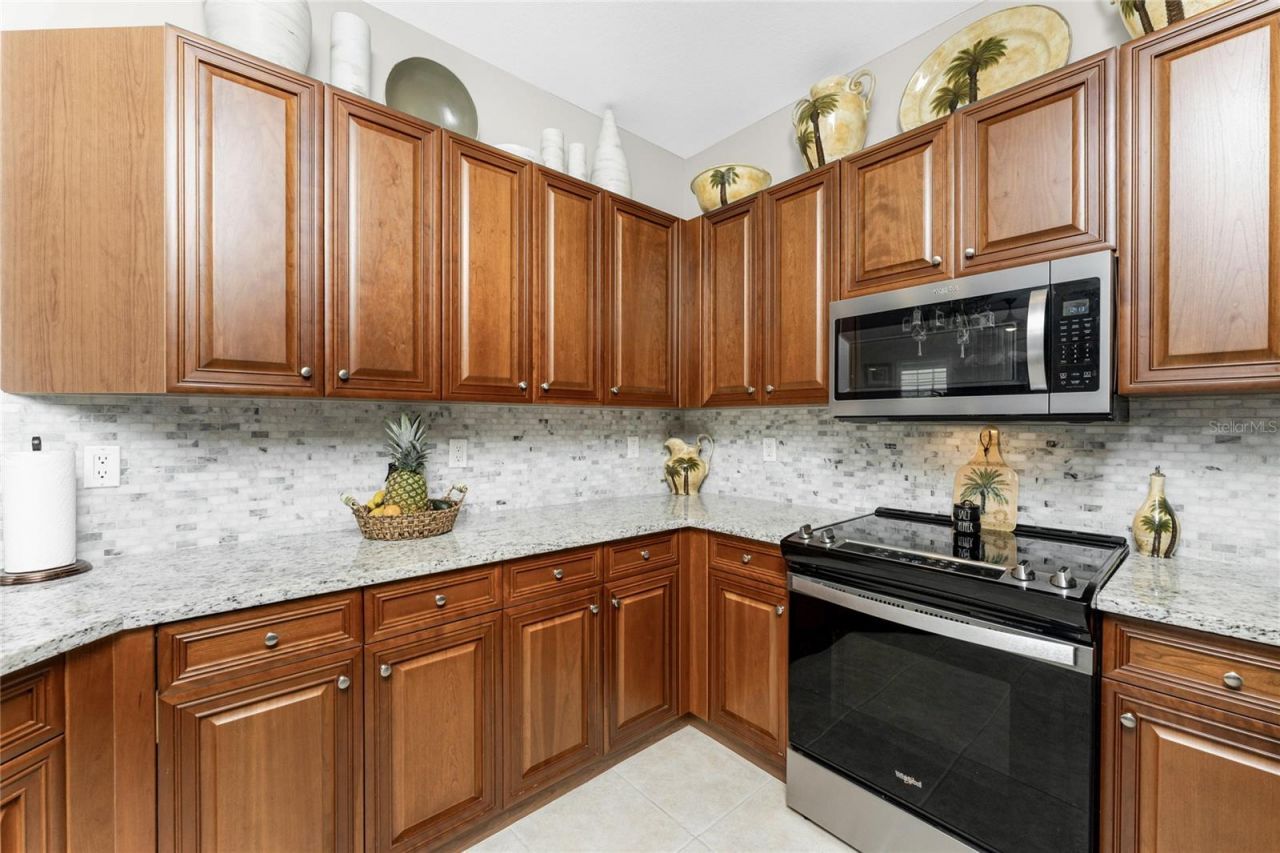 17094 Acapulco Road, Unit 321, Punta Gorda, FL 33955 Photo