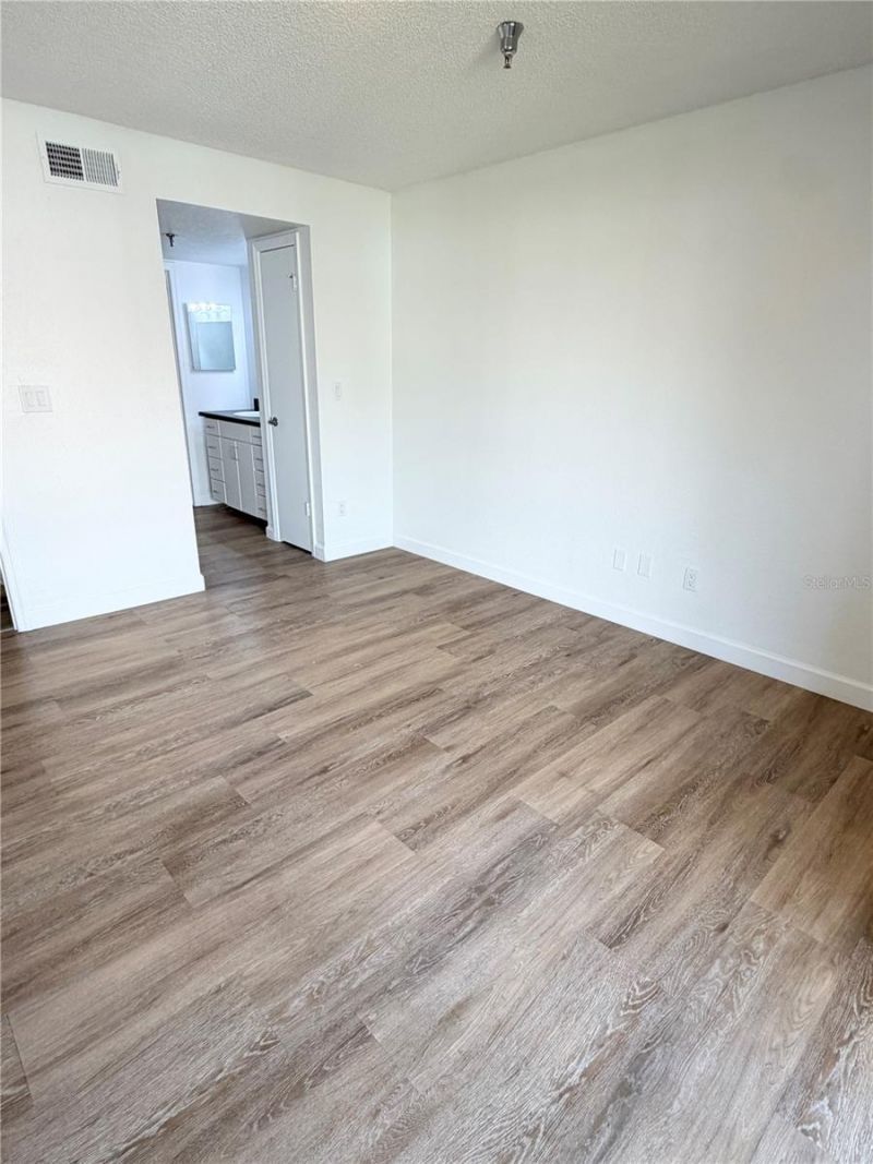 10263 Gandy Boulevard N, Unit 2316, Saint Petersburg, FL 33702 Photo