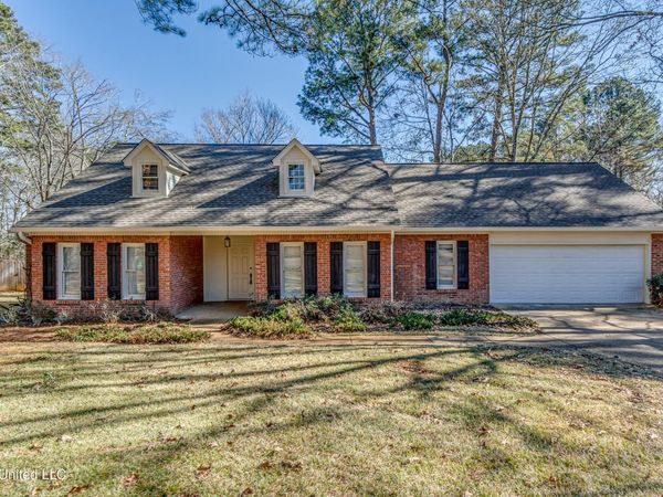 560 Dixton Drive, Brandon, MS 39047