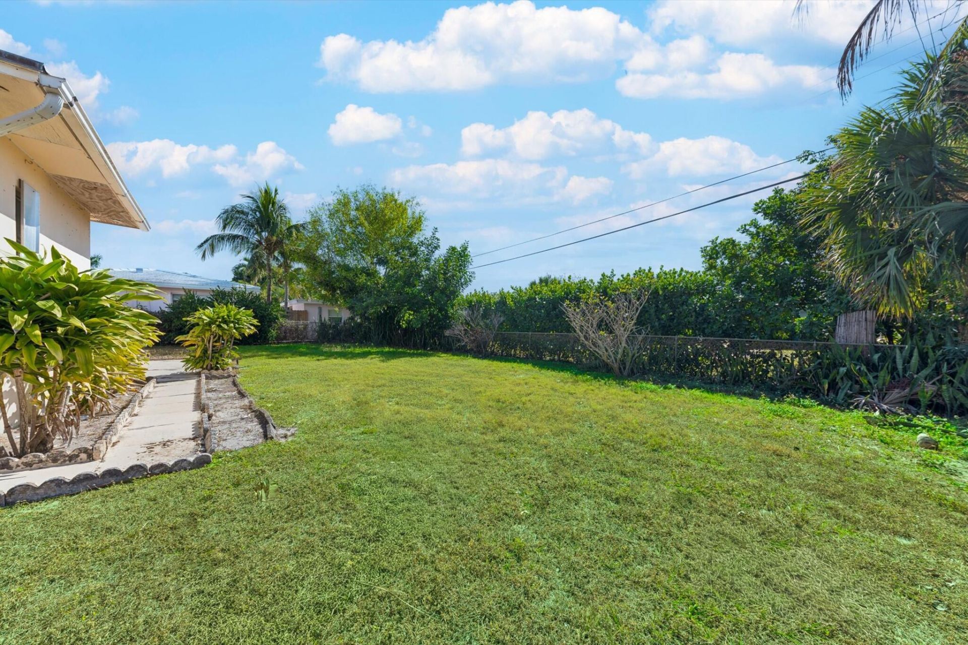151 Duke Drive, Lake Worth Beach, FL 33460 Photo