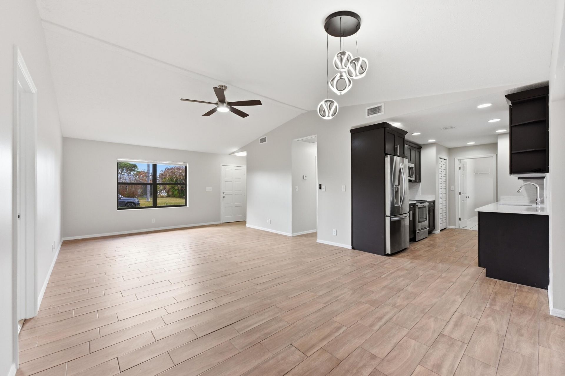 2041 SW Gemini Lane, Port Saint Lucie, FL 34984 Photo