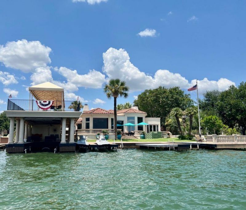 101 Far North Cir, Horseshoe Bay, TX 78657 Main Photo