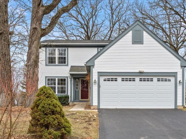 2487 Bridle Circle, Round Lake Beach, IL 60073