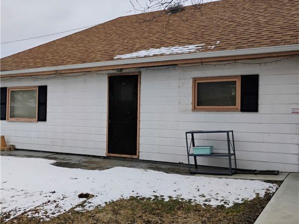 1505 Melrose Ave, Natrona Heights, PA 15065