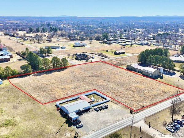 NW 7th Street , Stigler, OK 74462