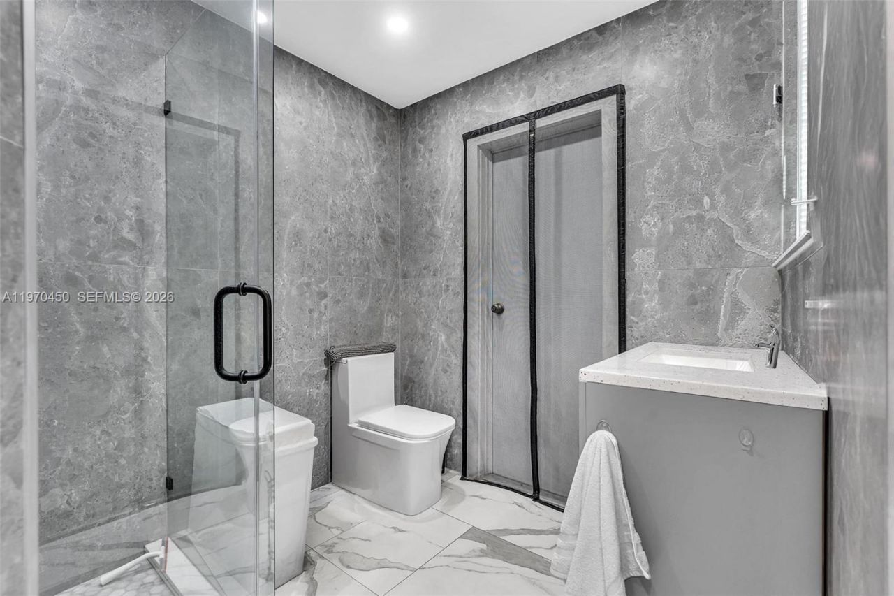 6781 Franklin St, Hollywood, FL 33024 Photo