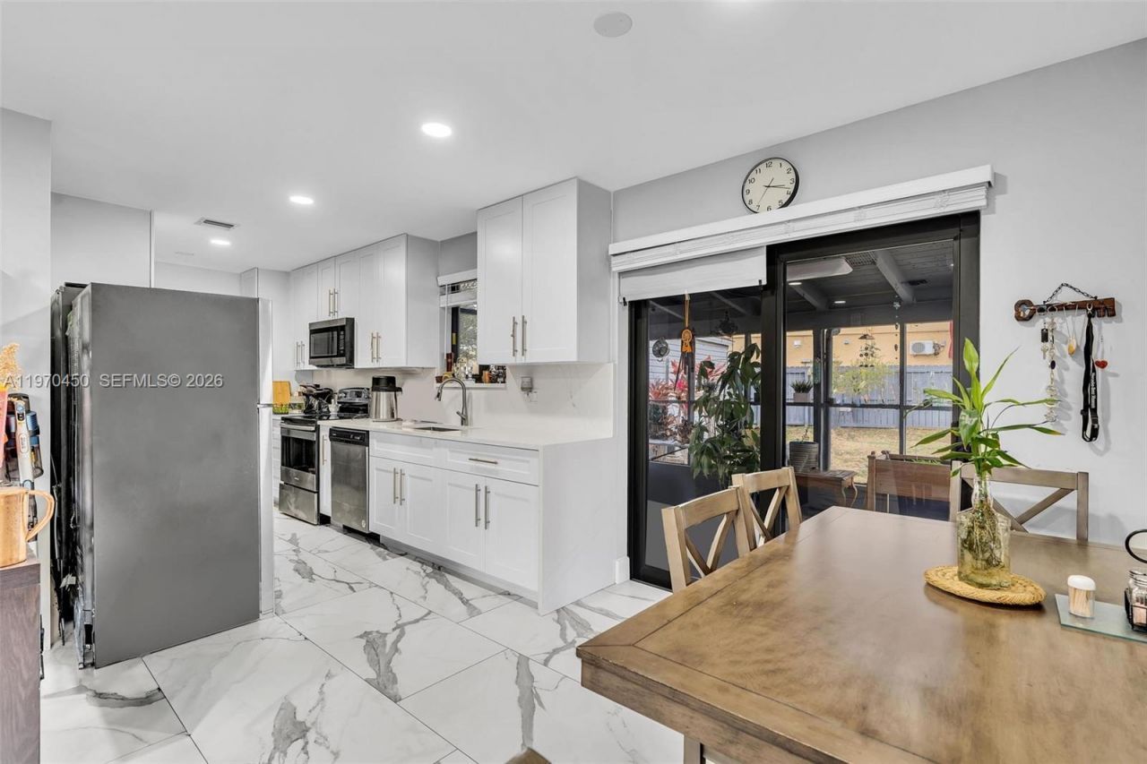 6781 Franklin St, Hollywood, FL 33024 Photo