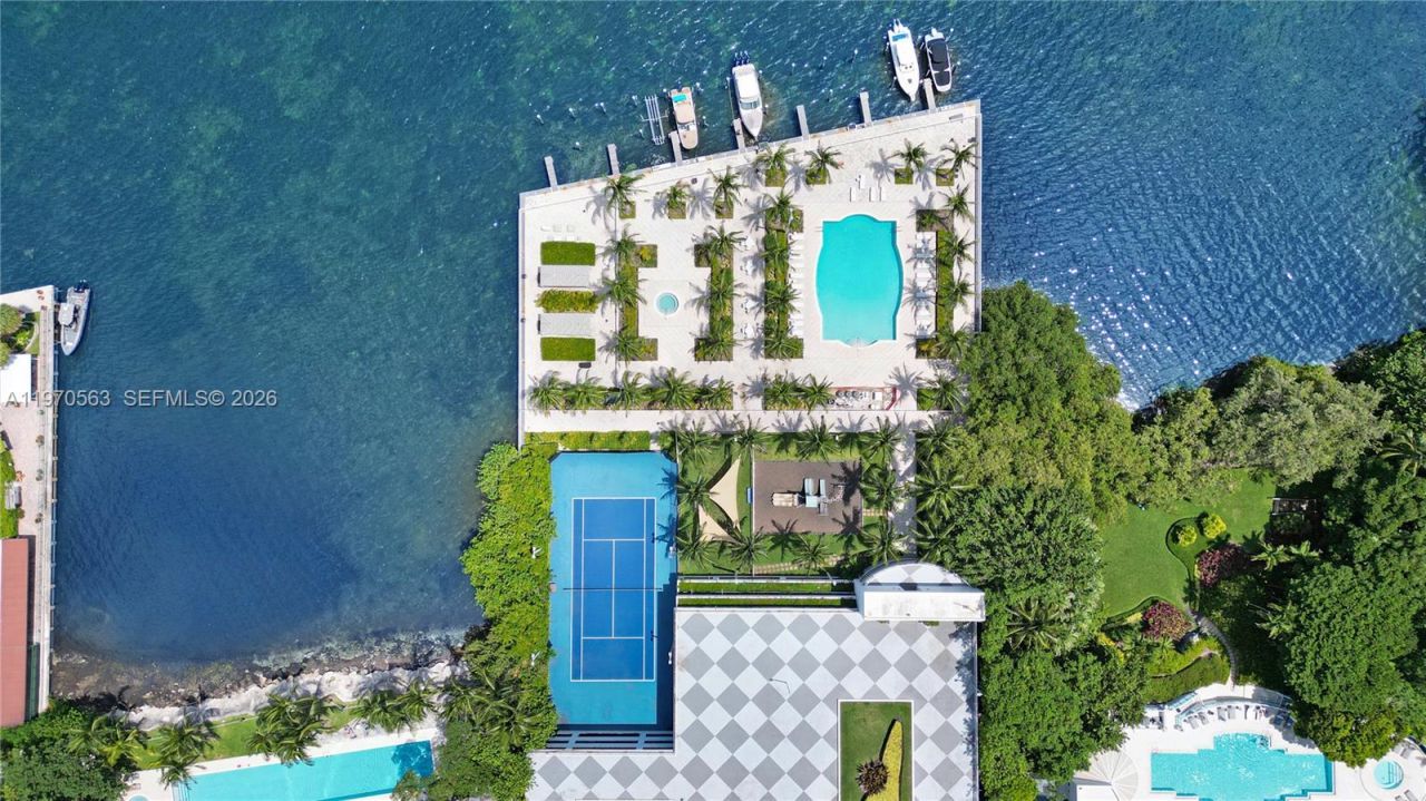 2101 Brickell Ave , Unit 1812, Miami, FL 33129 Photo