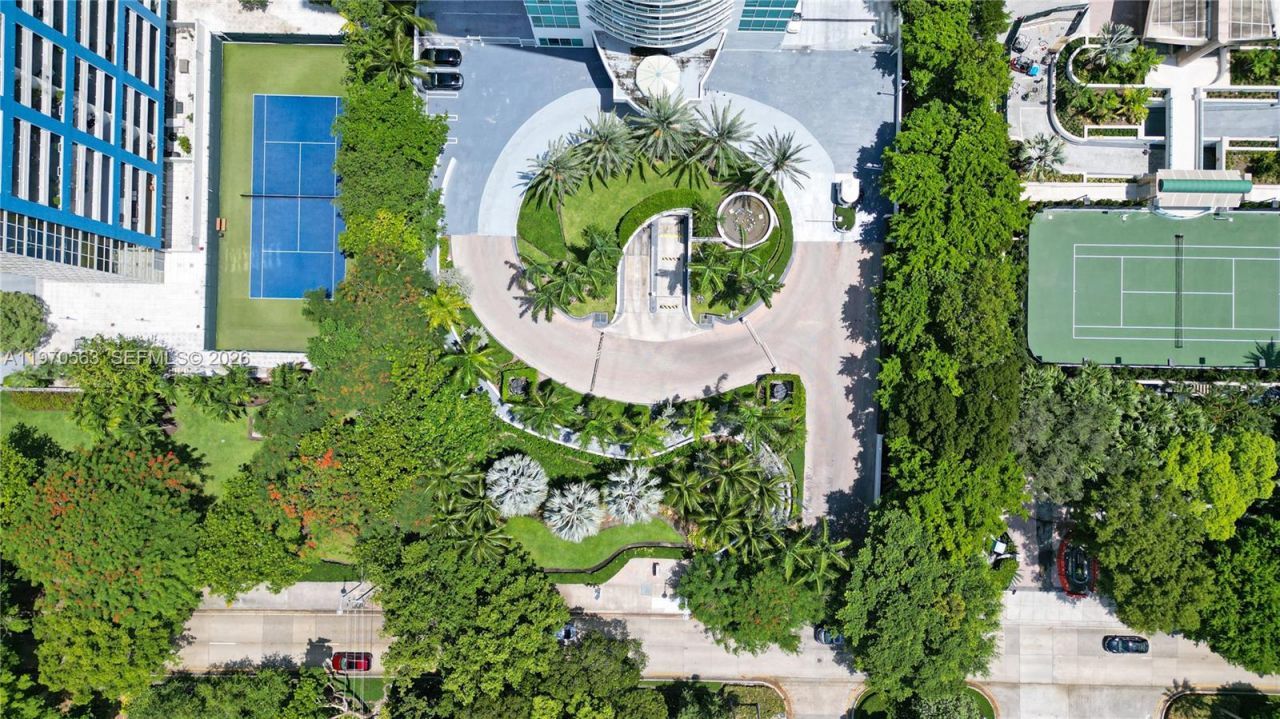 2101 Brickell Ave , Unit 1812, Miami, FL 33129 Photo