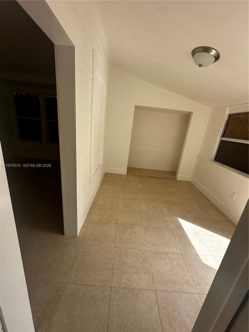 1919 SW 2nd St, Unit c, Miami, FL 33135 Photo