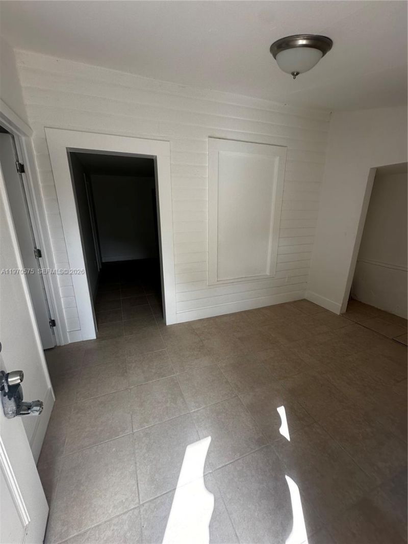 1919 SW 2nd St, Unit c, Miami, FL 33135 Photo