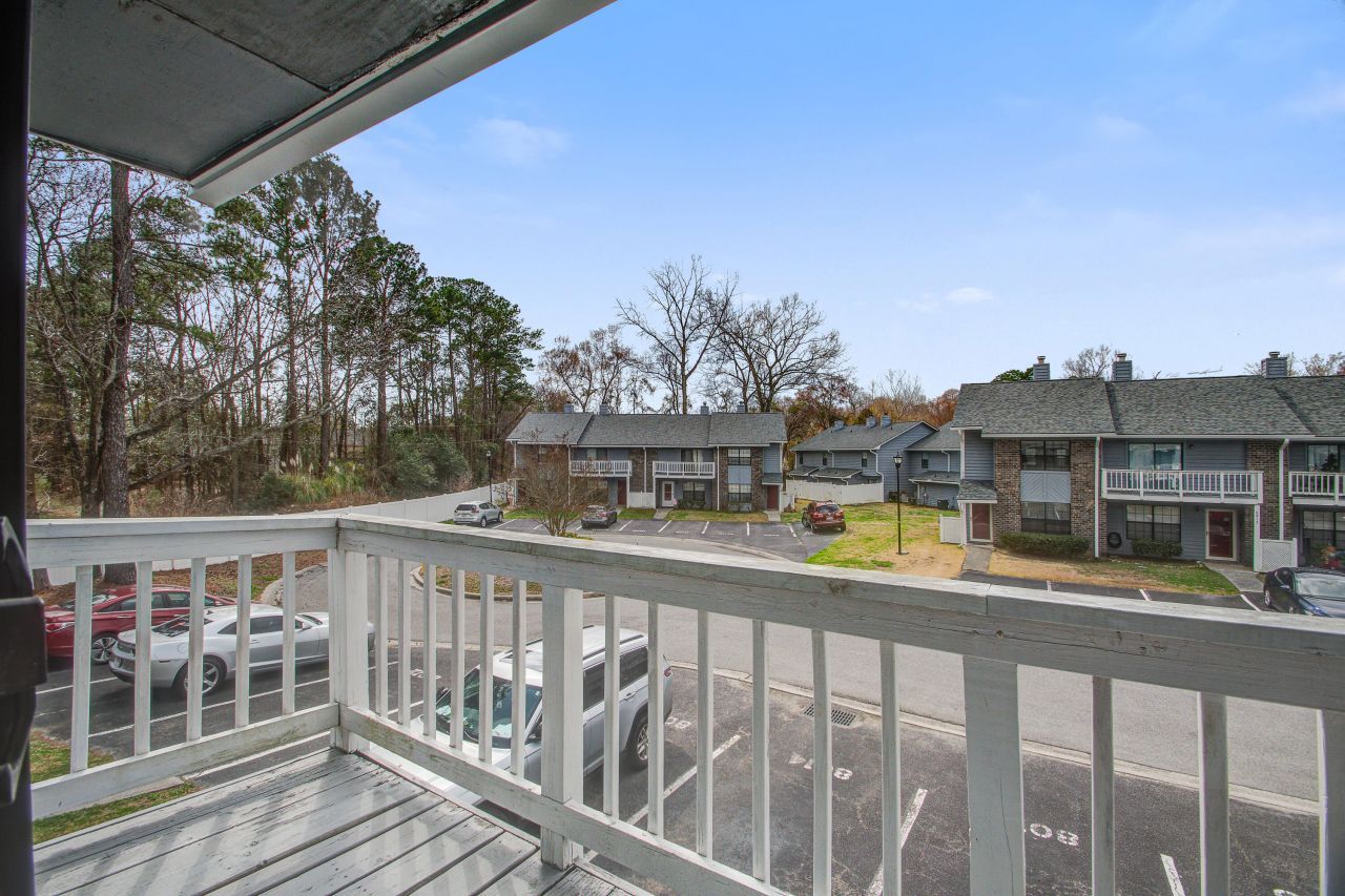 8016 Thelen Street Photo 25