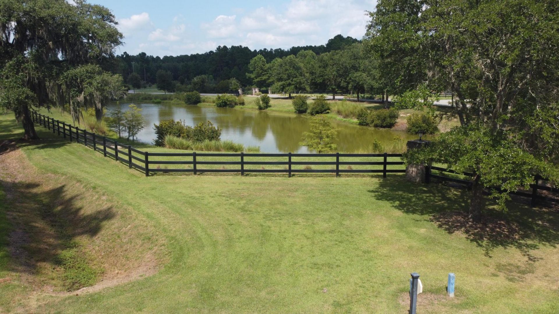 8 Castle Hill Drive Photo 38