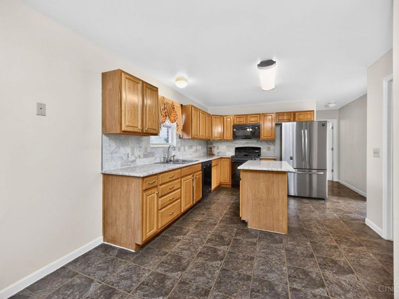 4904 Brooke Hill Court, Liberty Township, OH 45011 Photo 19