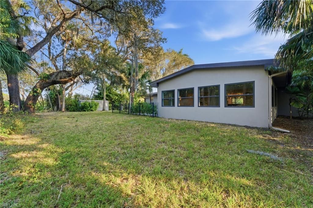 13101 Idylwild Rd, Fort Myers, FL 33905 Photo