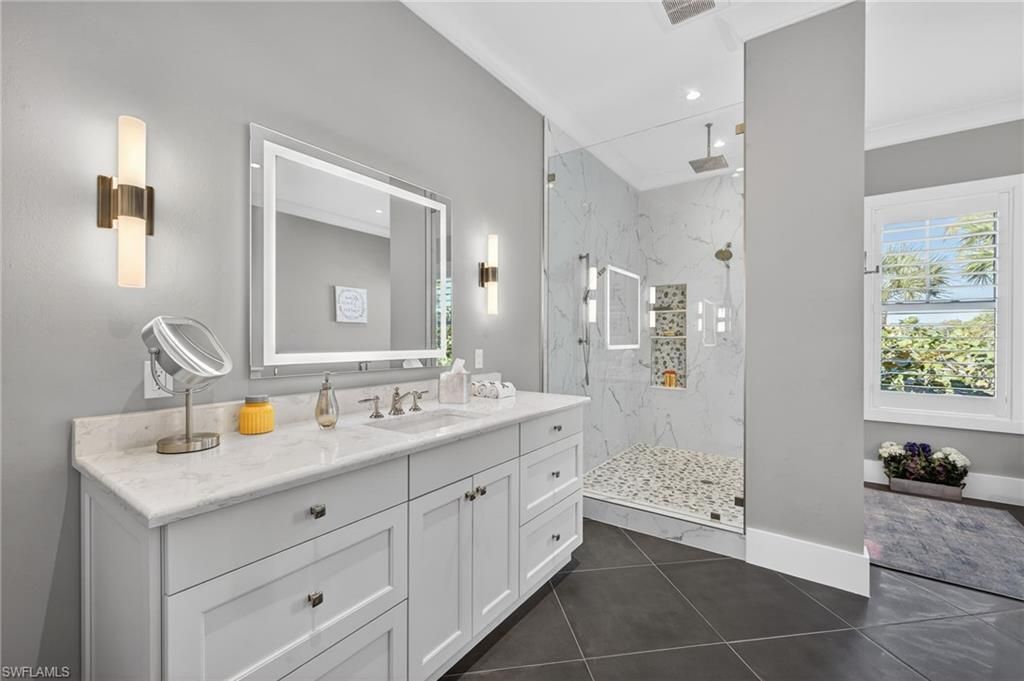 3354 Barra Cir, Sanibel, FL 33957 Photo