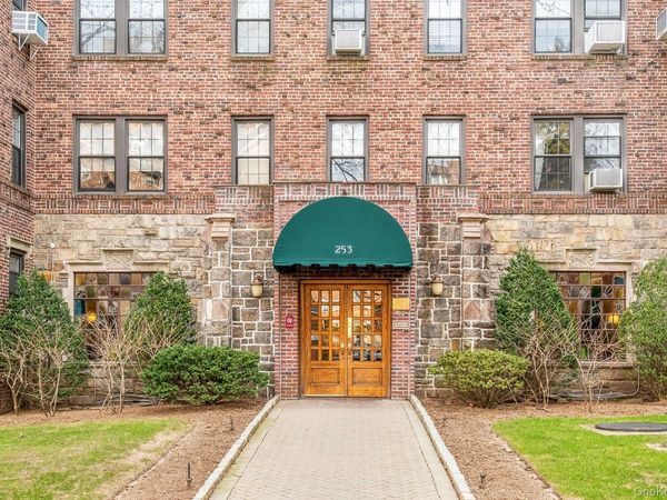 253 Garth Road, Unit 2J, Scarsdale, NY 10583