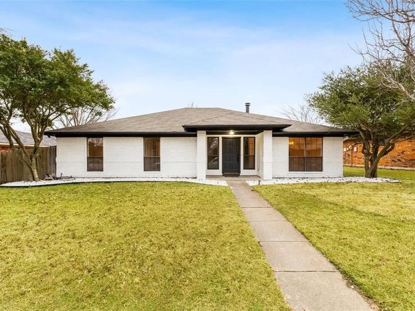 924 Simon Drive, Plano, TX 75025