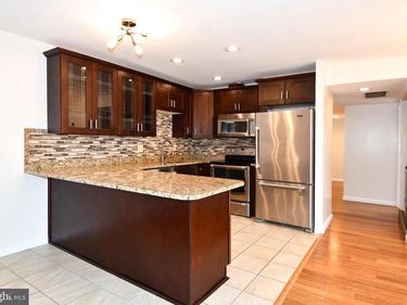 6135 EDSALL ROAD, Unit I, ALEXANDRIA, VA 22304
