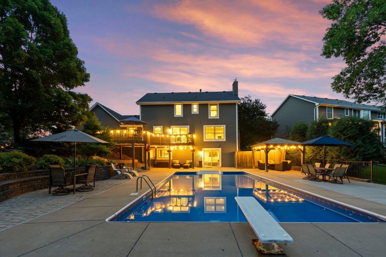 19790 Near Mountain Boulevard , Excelsior, MN 55331 Main Photo