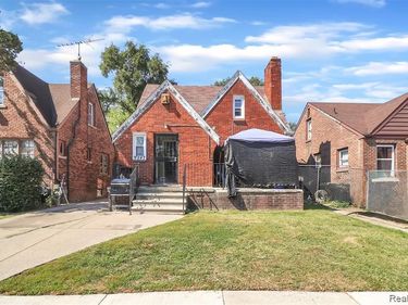 9547 Abington Avenue, Detroit, MI 48227