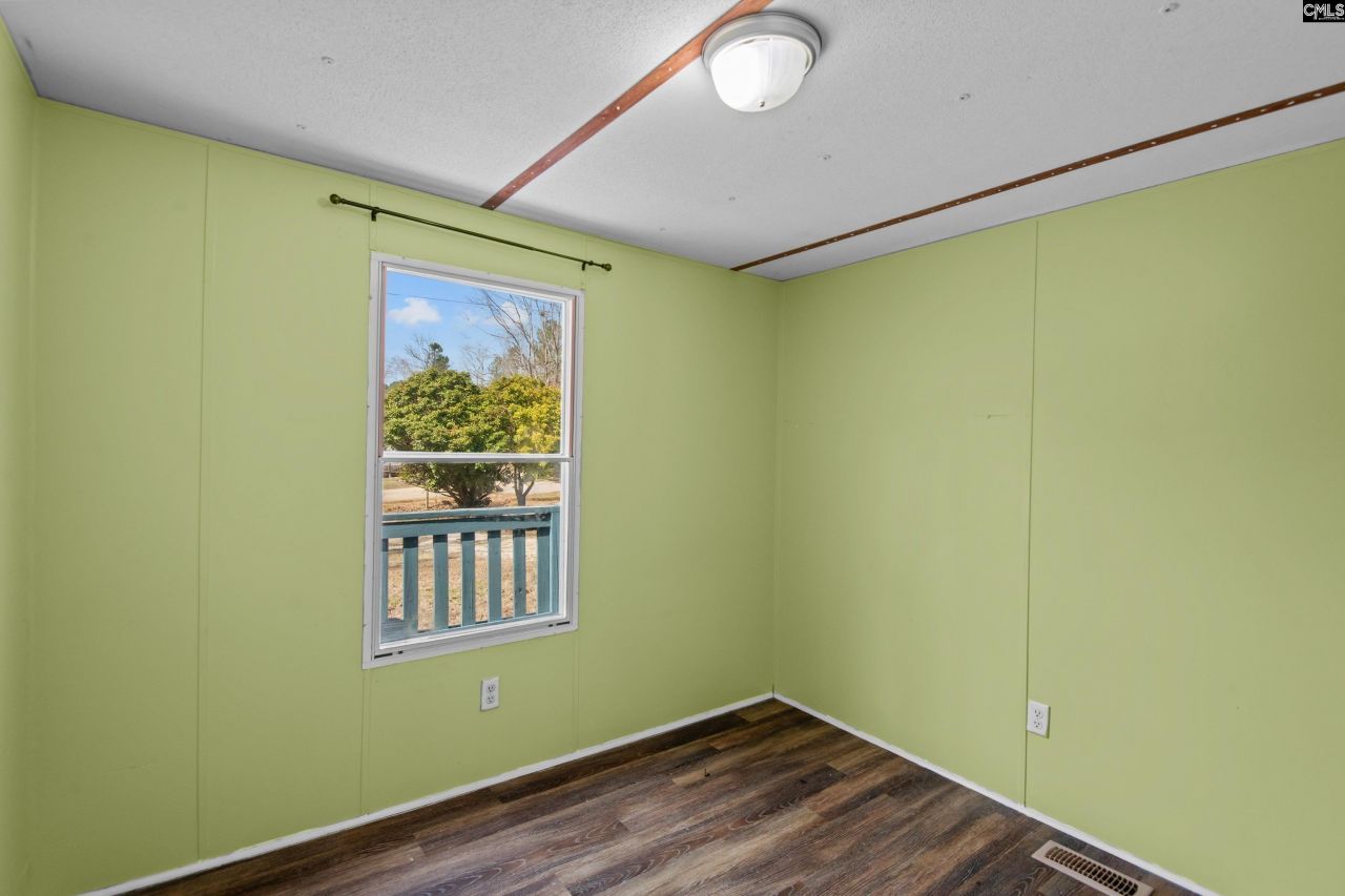 973 Twin Ponds Road  Photo 26