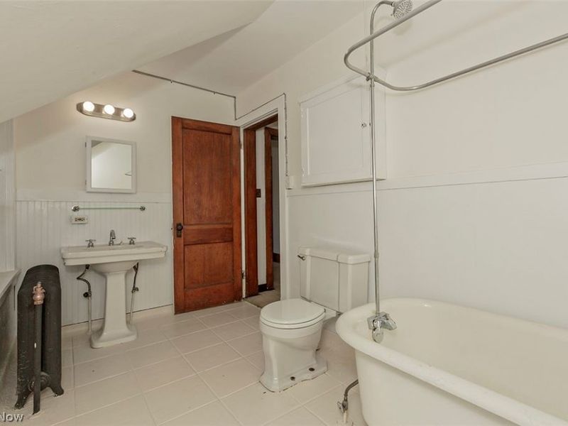 285 Corning Drive, Bratenahl, OH 44108 Photo 13