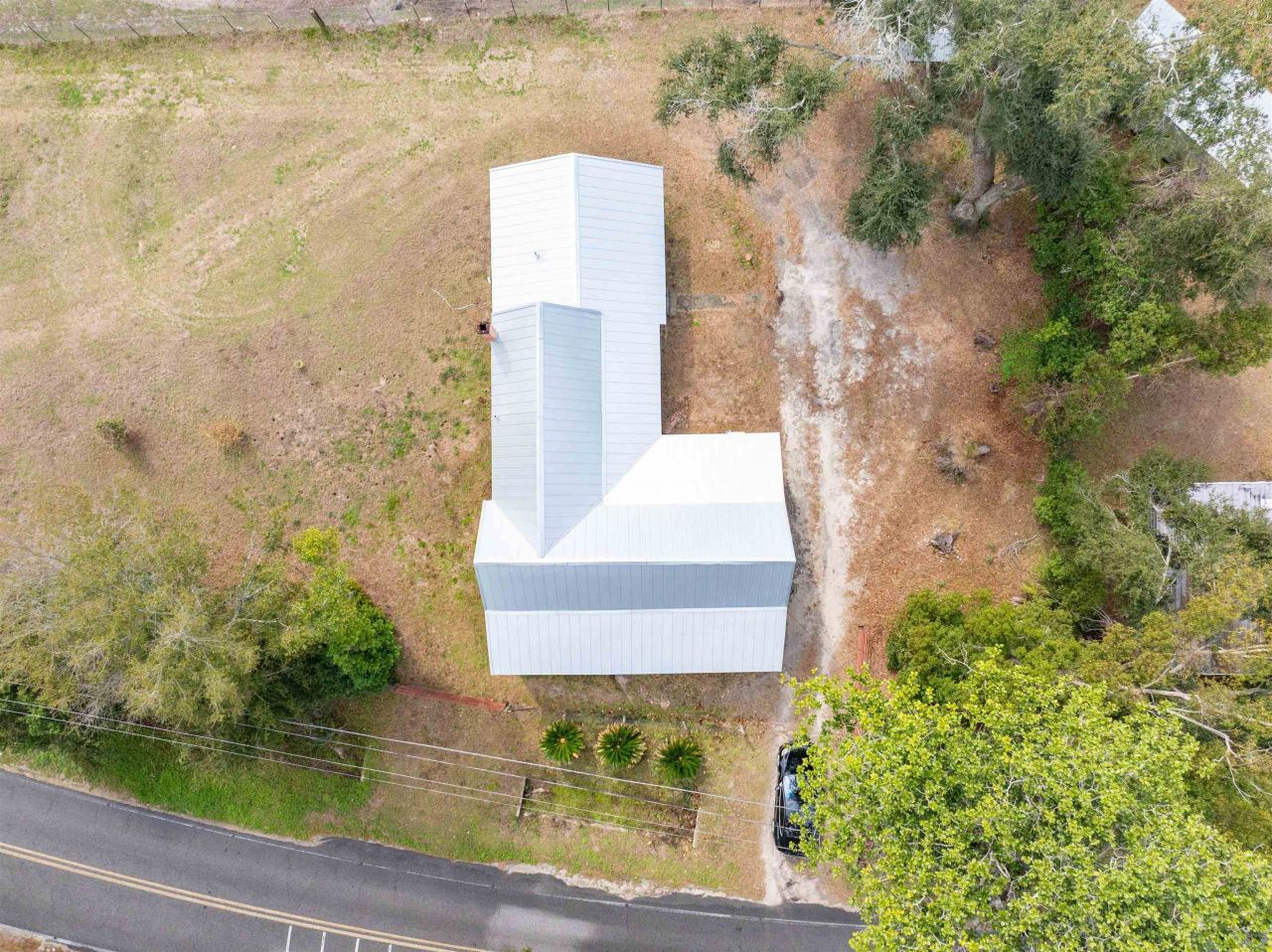 242 NE Bellville Road, Pinetta, FL 32350 Photo