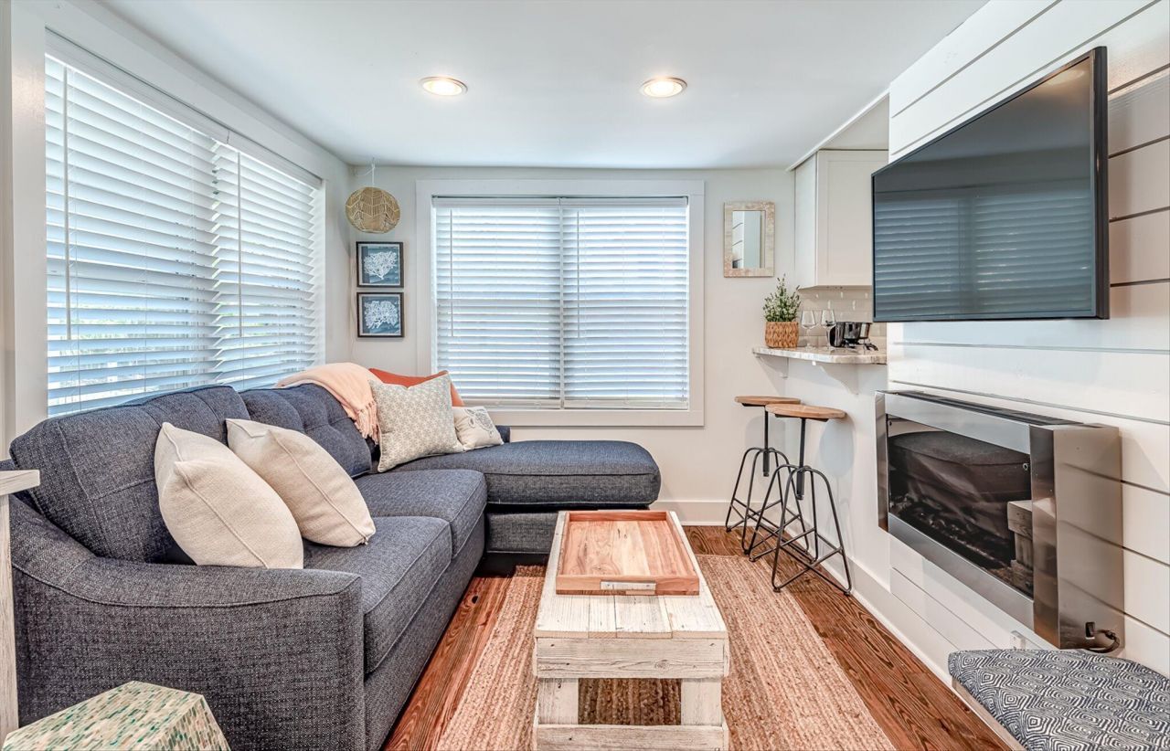 1 12th Avenue Photo 11