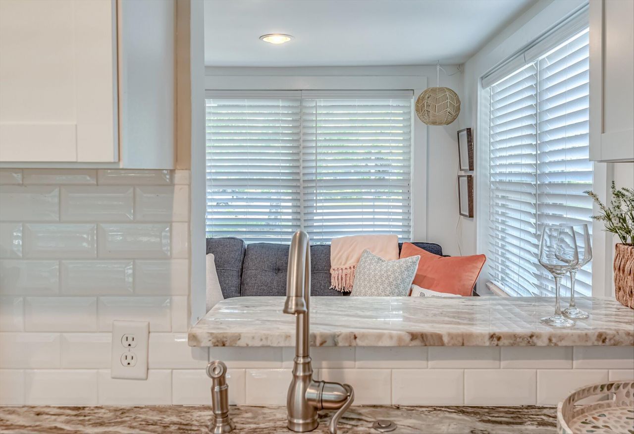 1 12th Avenue Photo 18