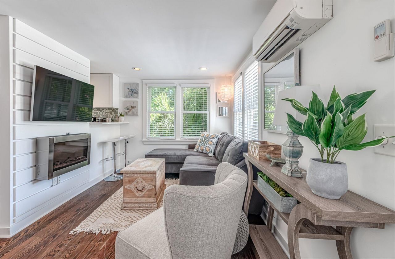 1 12th Avenue Photo 34