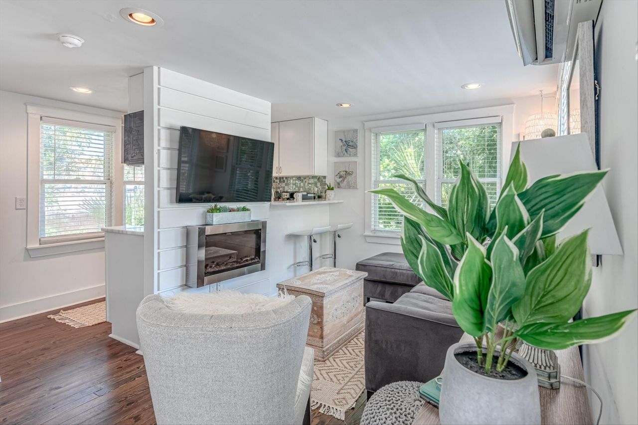 1 12th Avenue Photo 35