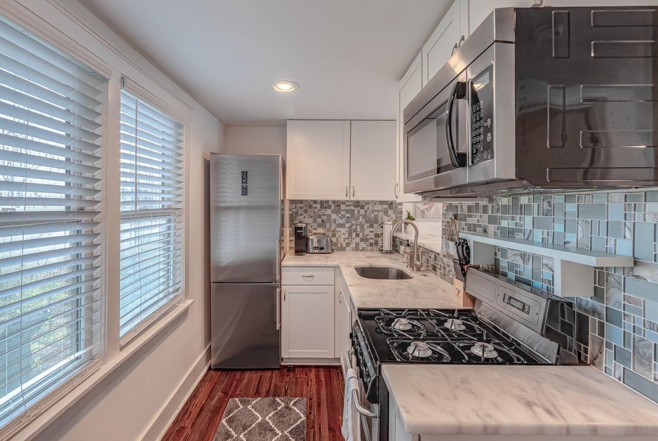 1 12th Avenue Photo 48