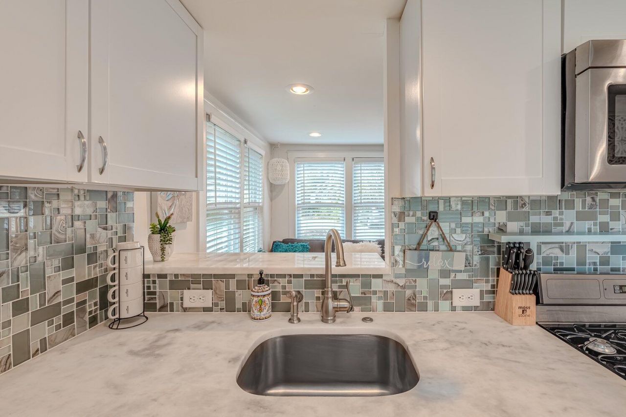 1 12th Avenue Photo 51