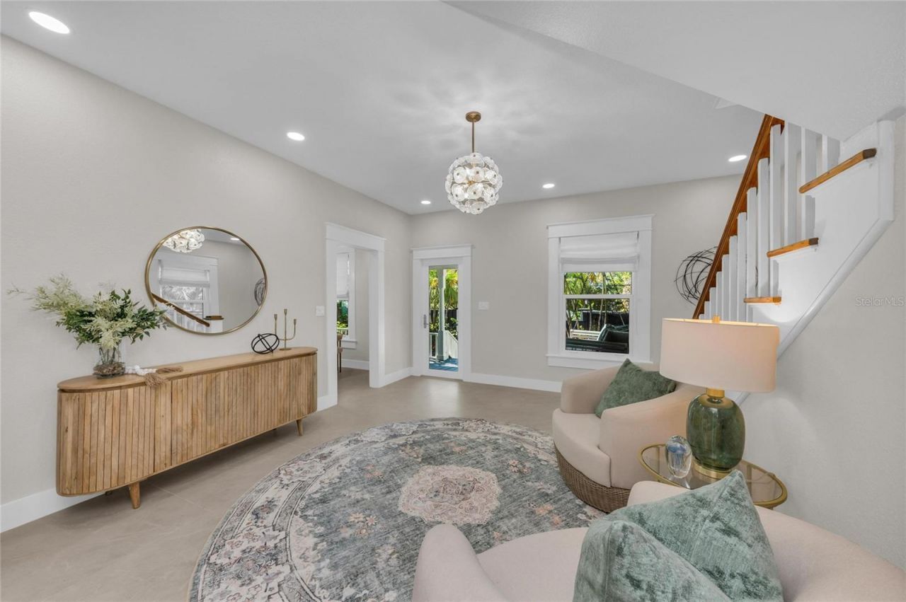 1611 Hyde Park Street, Sarasota, FL 34239 Photo